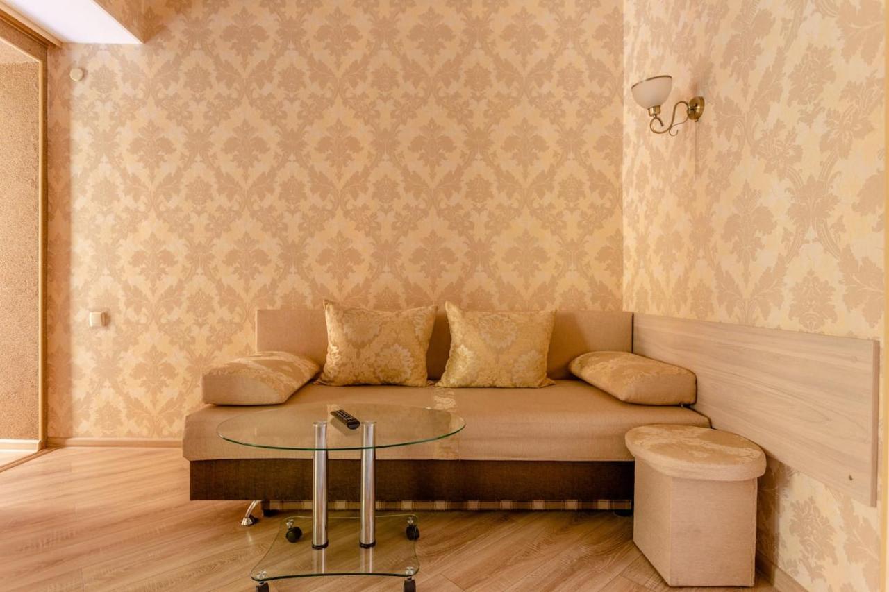 Апартаменты В Центре Одессы Odessa Extérieur photo