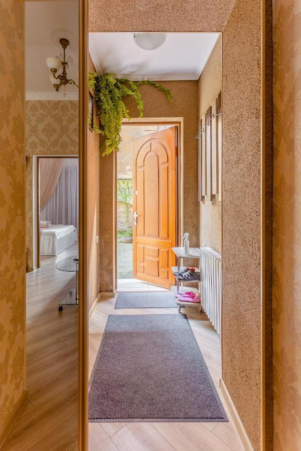 Апартаменты В Центре Одессы Odessa Extérieur photo